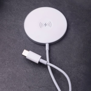 Forever MAWC-400 magnetic wireless charger 15W white 3in1