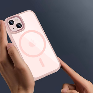 Tech-Protect MagMat MagSafe Suojakuori iPhone 15:lle - läpinäkyvä vaaleanpunainen
