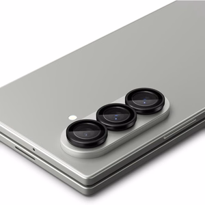 Spigen Optik Pro HD Glas.TR EZ Fit 2 kpl Kameransuoja Samsung Galaxy Z Fold 7:lle - Musta