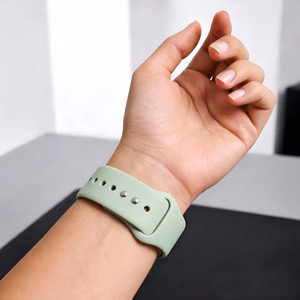 Tech-Protect-silikoniranneke Apple Watch 40/41/42 mm -kellolle, vaaleanvihreä