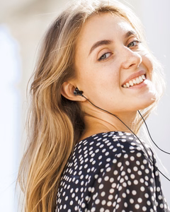 Joyroom TYPE-C Series JR-EC07 USB-C in-ear-kuulokkeet metalli - musta