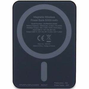 Guess MagSafe Metal Script Logo induktiovirtapankki 15W 5000mAh - musta