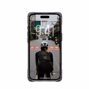 UAG Urban Armor Gear Suojakuori PLASMA XTE MagSafe-yhteensopiva IPHONE 17 Air:lle tuhka / titaani