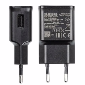 Samsung EP-TA200EBE USB-A 15W Seinälaturi ja EP-DR140ABE USB-A - USB-C Kaapeli (OOB Bulk - vaihtoehtoinen pakkaus) - Musta
