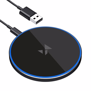 Wozinsky WLI-01Y 15W Qi Induktiivislaturi USB-C Kaapelilla - Musta