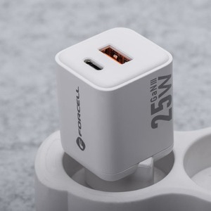 Puhelinlaturi Forcell F-Energy Mini GaN III USB C + USB A QC4.0 PD 25W VT-25B valkoinen