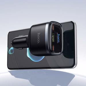 Hoco Z70 -autolaturi, USB-A + 2 × USB-C, PD QC3.0, 93 W, musta
