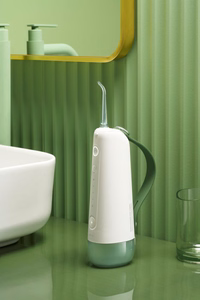 Oclean W10 suuhuuhtelulaite, vihreä, 2 suutinta