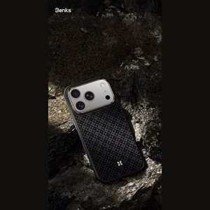 Musta Benks Magnetic Armor Pro Armor Grid 600D kevlar- ja metallikehyksinen suojakuori (C.K.FL.AP.BK.B072) malleihin iPhone 18 Pro / iPhone 17 Pro Camera Control -painikkeella