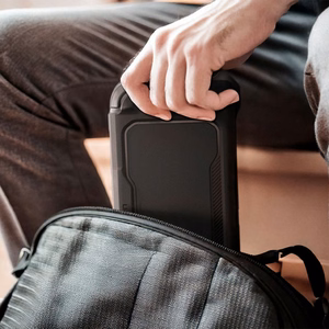 Spigen Rugged Armor Suojakuori Nintendo Switch 2:lle - Matta musta