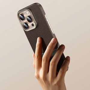 Benks Magnetic Armor Air Prestige Kevlar 600D suojakuori (G066) iPhone 16 Pro Max:lle