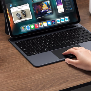 Dux Ducis MK -sarjan näppäimistökotelo iPad Pro 13" (2024) -mallille, musta