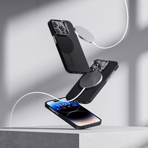 Benks Magnetic Armor Air Kevlar Suojakuori Metal Frame 600D iPhone 15 Plus:lle musta