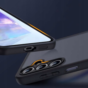 Tech-Protect MagMat Suojakuori Motorola MOTO G35 5G -puhelimelle - musta