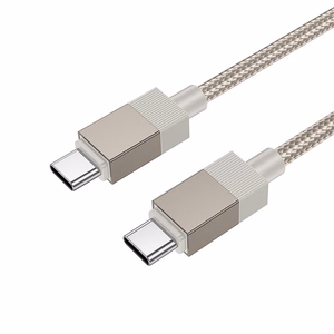 Hoco USB-C - USB-C -kaapeli 3A 60W 1 m X110 kultainen