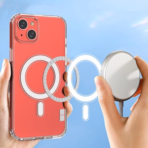 Kirkas magneettikotelo MagSafe iPhone 14 Plus -puhelimelle, jossa on hopeinen rengas - läpinäkyvä