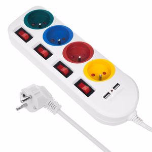 Maclean MCE229 W – jatkojohto pistorasioilla, 4 pistorasiaa + 2×USB, erilliset kytkimet, 250 V AC/10 A, 2,1 A 5 V, 1,5 m, valkoinen