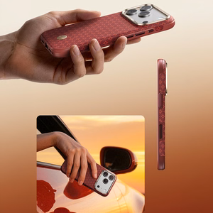 Benks ArmorGrid Edge X9 Air Navigator Kevlar-suojakuori (C.K.FL.AP.RD.X069) iPhone 18 Pro / 17 Pro -puhelimille, punainen (Sawy Red)