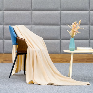 TEESA-fleecepeitto, 200 x 220 cm, kermanvärinen