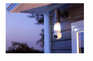 2-in-1 lamppu ja 360 asteen ulkotilojen kamera WiFi IMOU Bulb Cam 5MP