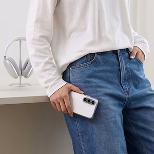 Tech-Protect FlexAir Suojakuori Samsung Galaxy A17 4G / 5G:lle - Läpinäkyvä
