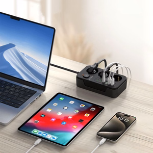 Tech-Protect PC3X6 Virtariba 3 Pistoketta 240V + 3xUSB-A + 3xUSB-C 200cm Musta