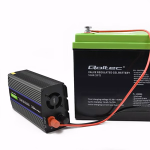 Qoltec Monolith virtalähde / invertteri Auto/sisäkäyttöön 600 W musta