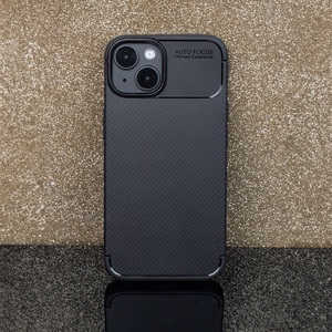 Carbon Black Suojakuori iPhone 17 6,3":lle