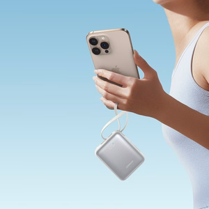 Joyroom JR-PBF27 10000mAh 22.5W tehopankki sisäänrakennetuilla USB-C- ja Lightning-kaapeleilla - valkoinen