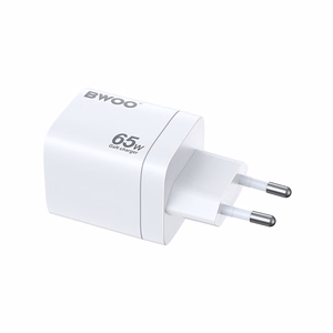 BWOO CDA147PD seinälaturi 65W 2x USB-C + USB-A valkoinen