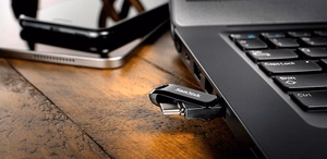 SanDisk muistitikku 32GB USB-C Ultra Dual Drive Go 150 MB/s