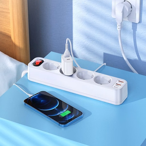 Laturi-jatkojohto Hoco NS1 (2xUSB; 1xUSB-C; 4xEU-pistoke; 3A 20W) valkoinen