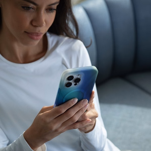 Incase Halo Case -suojakuori MagSafe-tuella iPhone 16:lle, Tidal Ocean