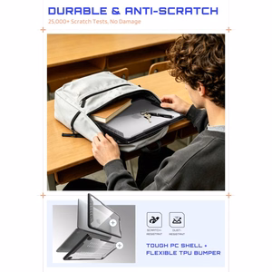 Supcase Unicorn Beetle Pro -suojakuori MacBook Neo 13" 2026 -mallille, läpinäkyvä musta
