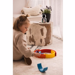 Momini CommuniCare Two-Way Baby Monitor kaksisuuntainen videovauvamonitori