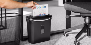 REBEL document shredder with 12 L bin