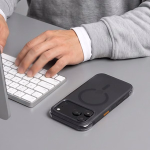 Tech-Protect MagAir MagSafe CC -suojakuori laitteelle iPhone 18 Pro / 17 Pro – mattamusta