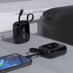 Dudao K32 22.5W 10000mAh Varavirtalähde Sisäänrakennetulla USB-C / Lightning Kaapelilla - Musta