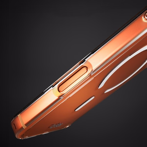 SBS Extreme Mag Suojakuori D3O-teknologialla iPhone 17 Pro:lle - läpinäkyvä