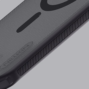 Nillkin Super Frosted Shield Pro MagSafe-yhteensopiva suojakuori iPhone 17 Air:lle - läpinäkyvä musta