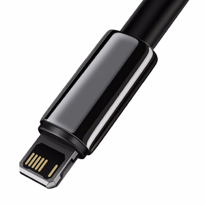 Baseus Tungsten Gold Kaapeli USB - Lightning 2.4A 2m (musta)