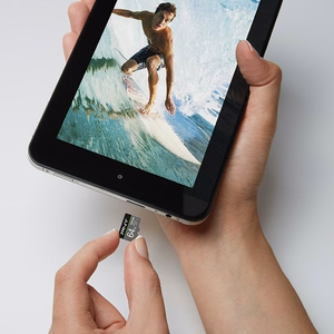 PNY PRO Elite microSDXC 64GB -muistikortti