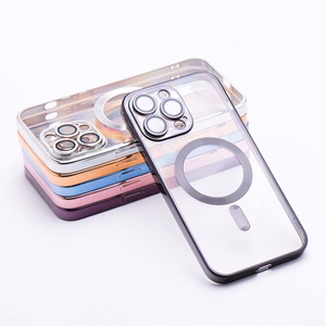 Electro Mag Cover-suojakuori mallille iPhone 17 Pro / 18 Pro, MagSafe-yhteensopiva – musta