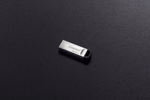 Kingston USB-muisti 256 GB USB 3.0 DT Kyson metalli