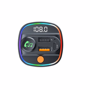 Devia Smart Bluetooth MP3 FM-lähetin auton laturi PD 30W 1x USB-C 2x USB 3A musta