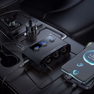 Auton laturi Hoco 2xUSB A + 2xUSB C+3x savukkeensytytinportti PD QC3.0 240W Z64 musta