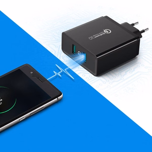 Ugreen CD161 seinälaturi, 2× USB-A, 36 W, QC3.0 – musta