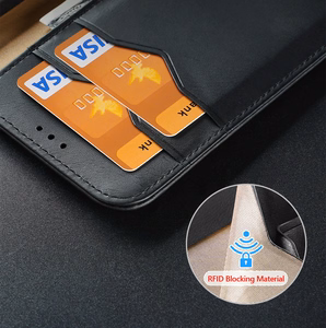 Dux Ducis Hivo Suojakuori Samsung Galaxy S23+ läppäkotelo lompakko jalusta RFID-esto punainen