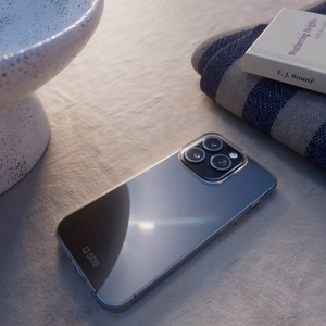 SBS Skinny -suojakuori iPhone 16 Pro Maxille - läpinäkyvä