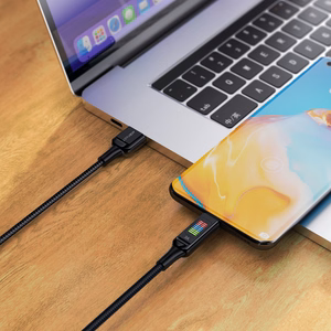Acefast C7-04 USB-A USB-C 60W 1.2m kaapeli näytöllä - musta